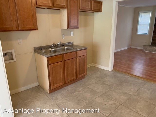 Building Photo - 4 br, 2 bath House - 3571 Daggett Rd.