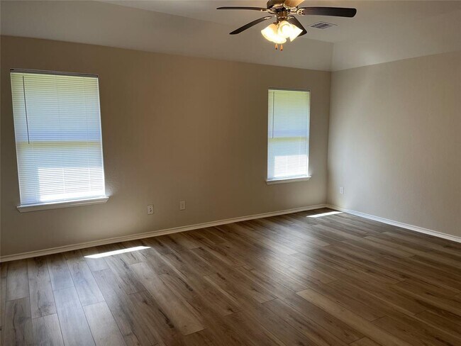 Building Photo - 22070 Sun Haven Ln