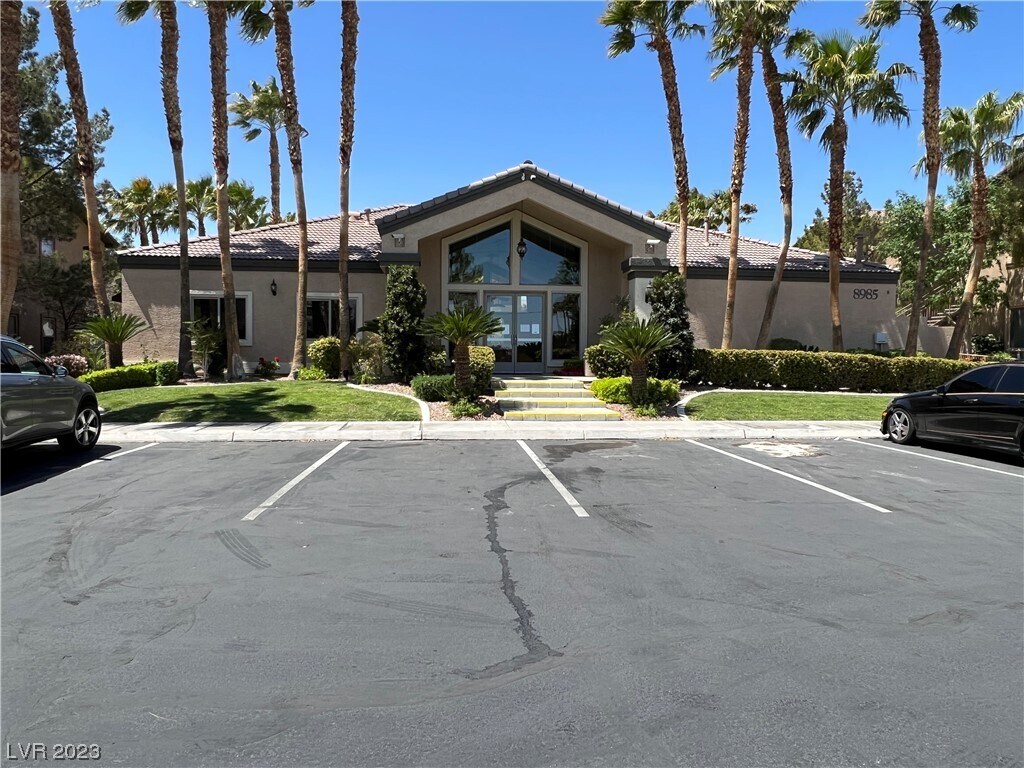 8985 S Durango Dr Unit 2106, Las Vegas, NV 89113 Condo for Rent in