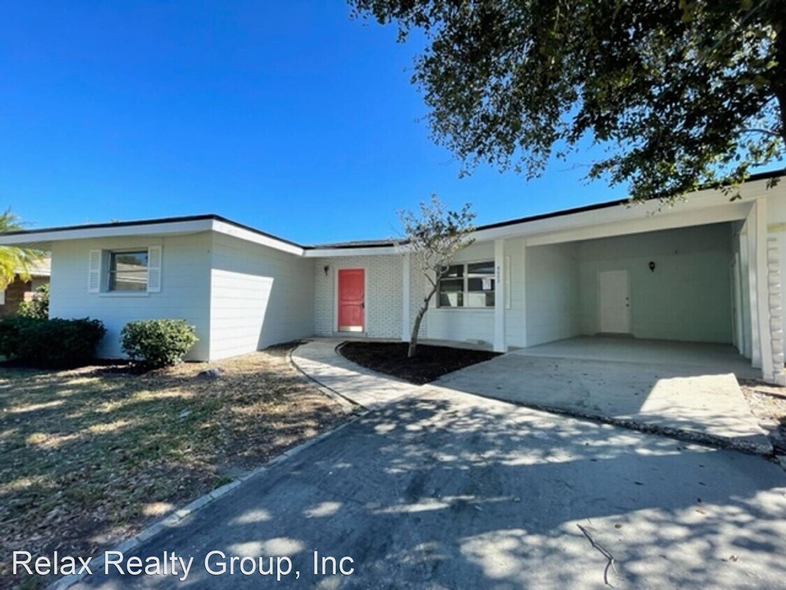 Primary Photo - 2 br, 2 bath House - 6623 Bluewater Ave