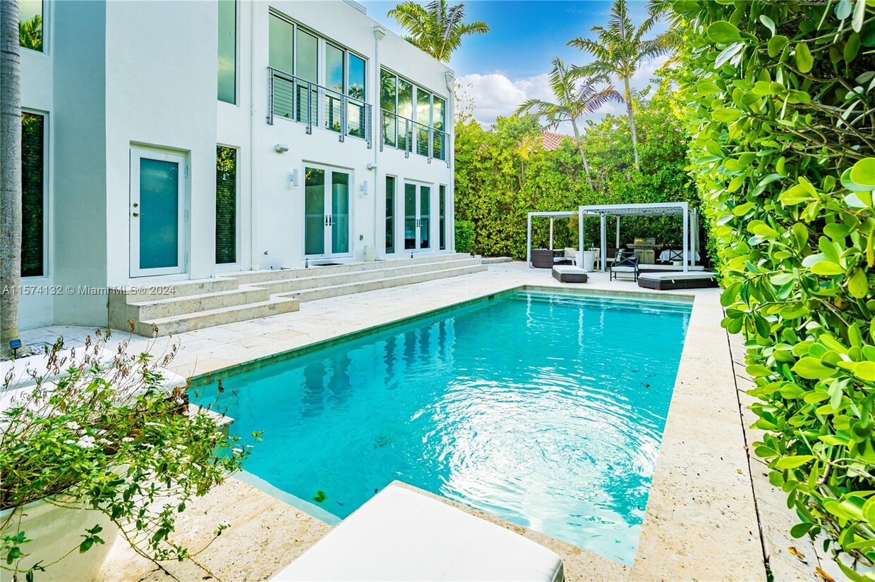 Foto principal - 765 Harbor Dr