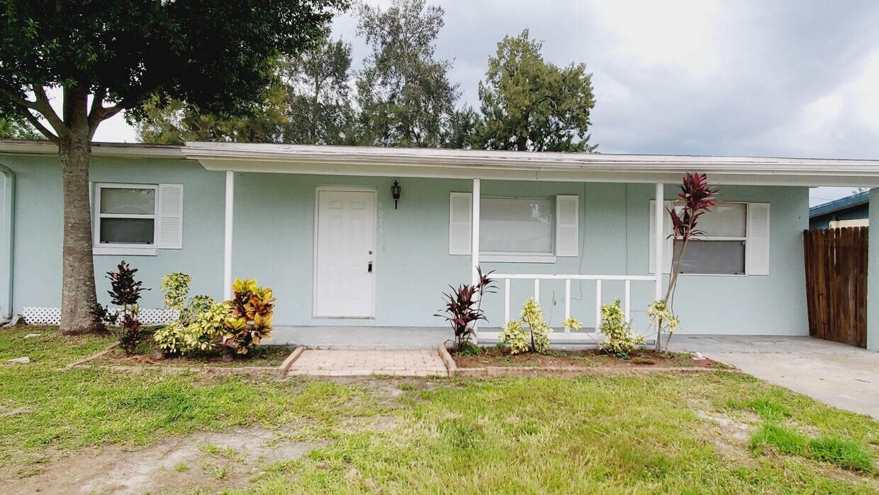 Primary Photo - 6013 Francis Dr