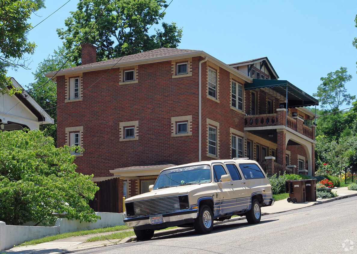 Building Photo - 81 18th St