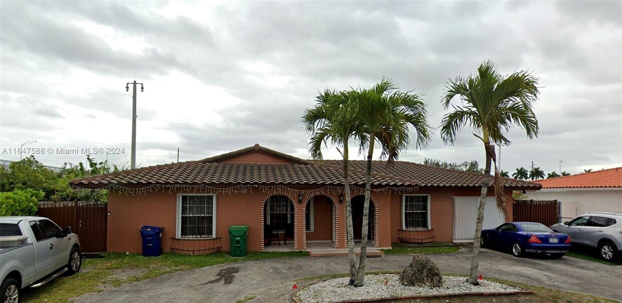 Primary Photo - 2461 SW 117th Ct