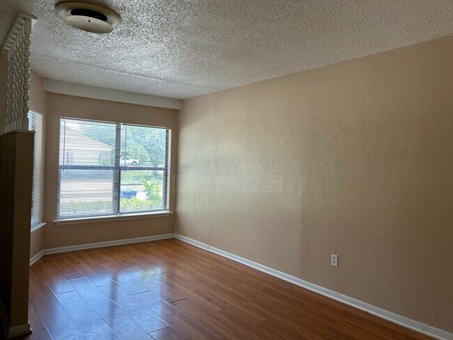 Foto del edificio - 608 S 19th St
