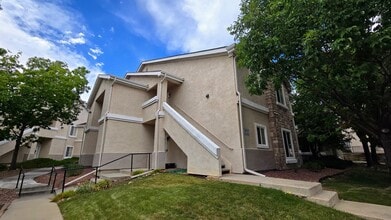 Building Photo - 3835 Strawberry Field Grove