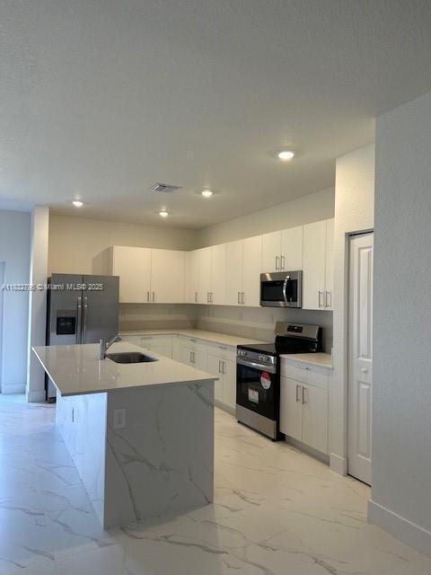 Foto del edificio - 2490 SE 23rd Terrace