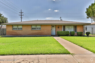 Building Photo - 2601 33rd St