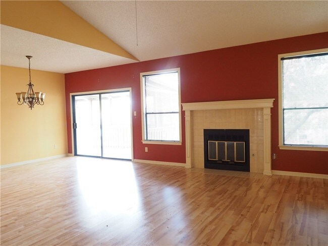 Foto del edificio - 11923 Meadowfire Dr