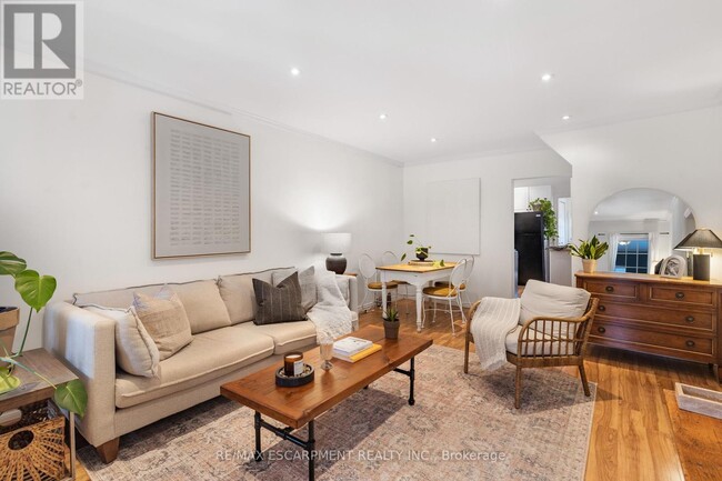 Photo du bâtiment - 37 E 23rd St