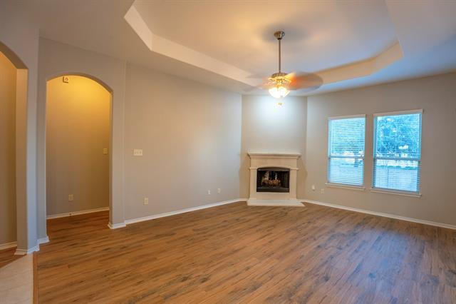 Foto del edificio - 1605 Lake Pine Dr