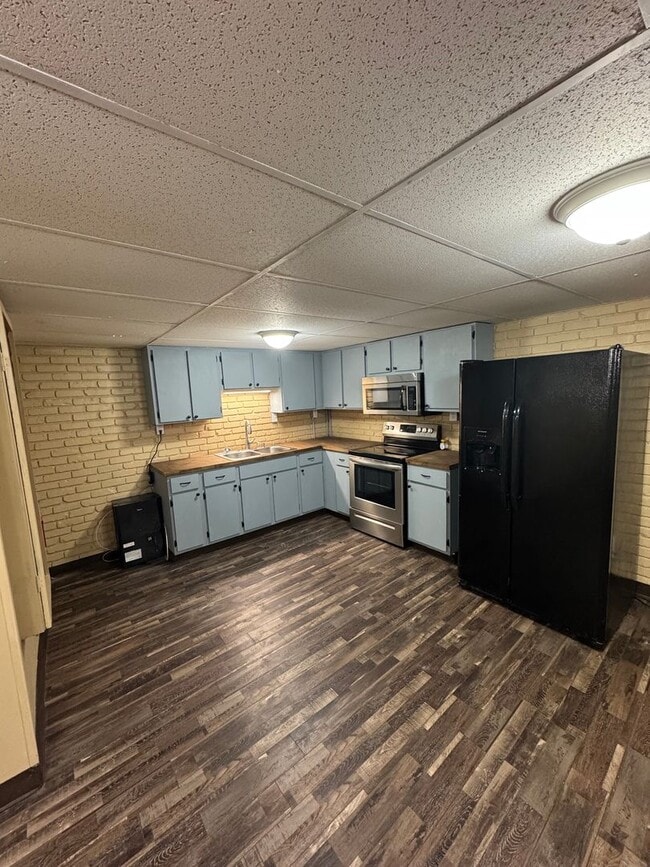 Foto del edificio - 3938 Cloverdale Rd