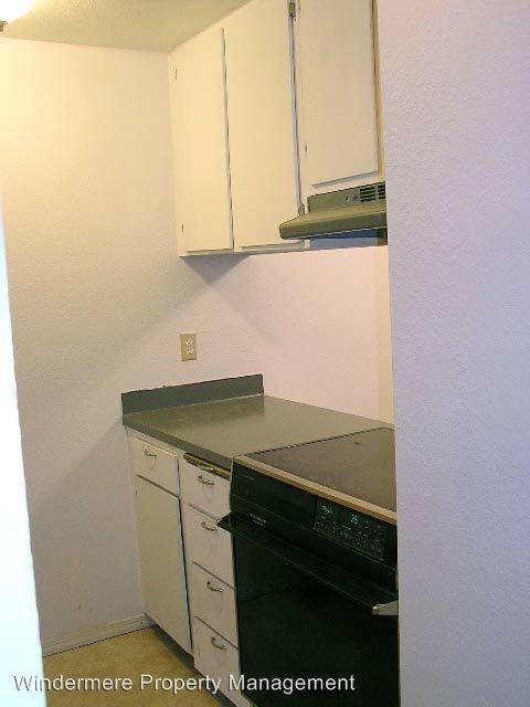 Building Photo - 800 20th St