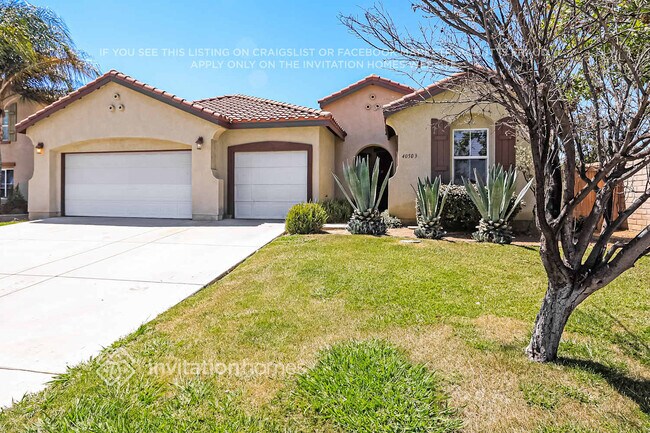 Foto del edificio - 40503 Carly Ct