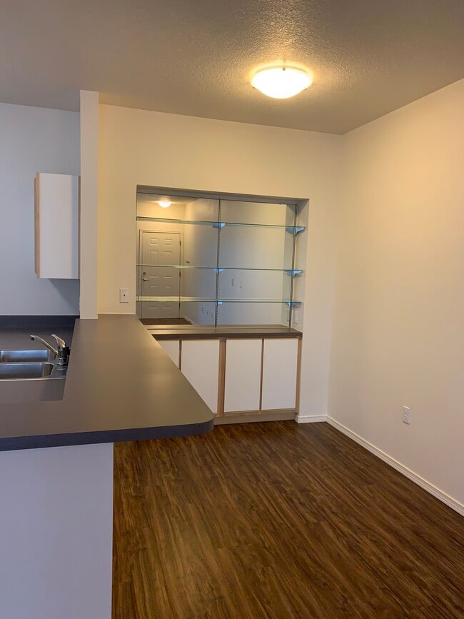 Comedor - Willamette Estates