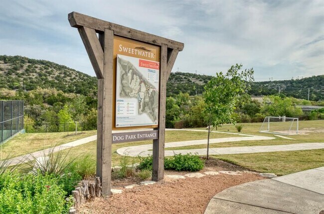 Building Photo - 5900 Lipan Apache Bend