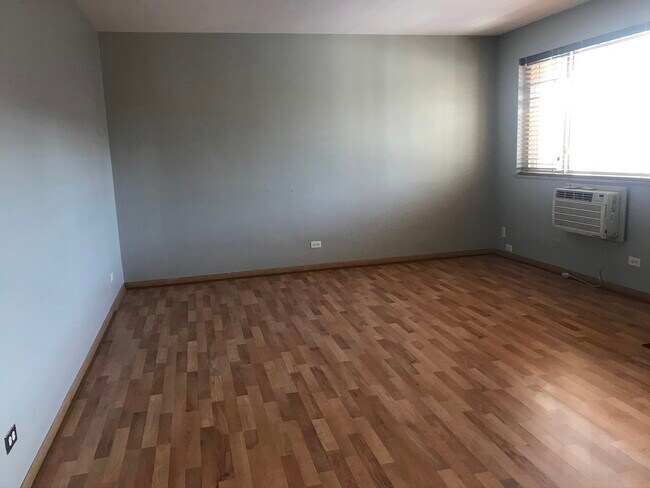 Foto del edificio - 1425 W Touhy Ave