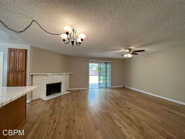 Foto del edificio - 3 br, 2 bath House - 23740 Welby Way