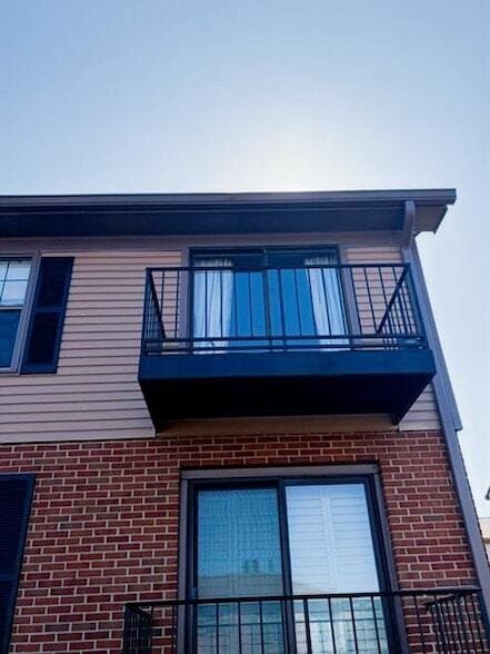 Building Photo - 5740 Brentwood Trace