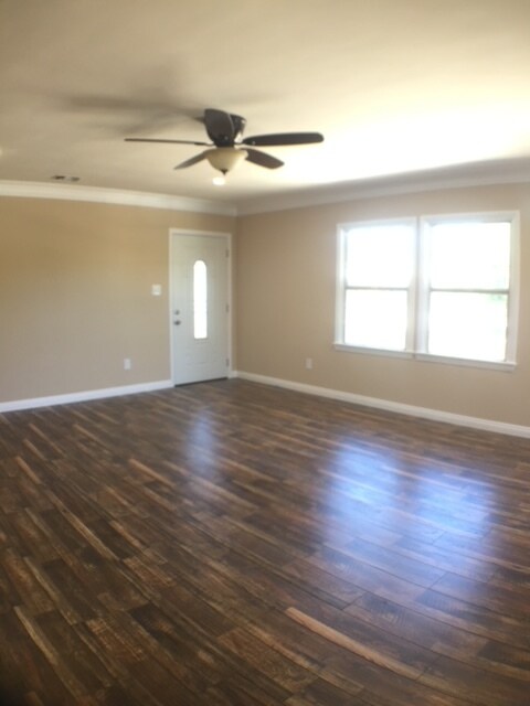 LIVING ROOM - 10725 Andasol Ave