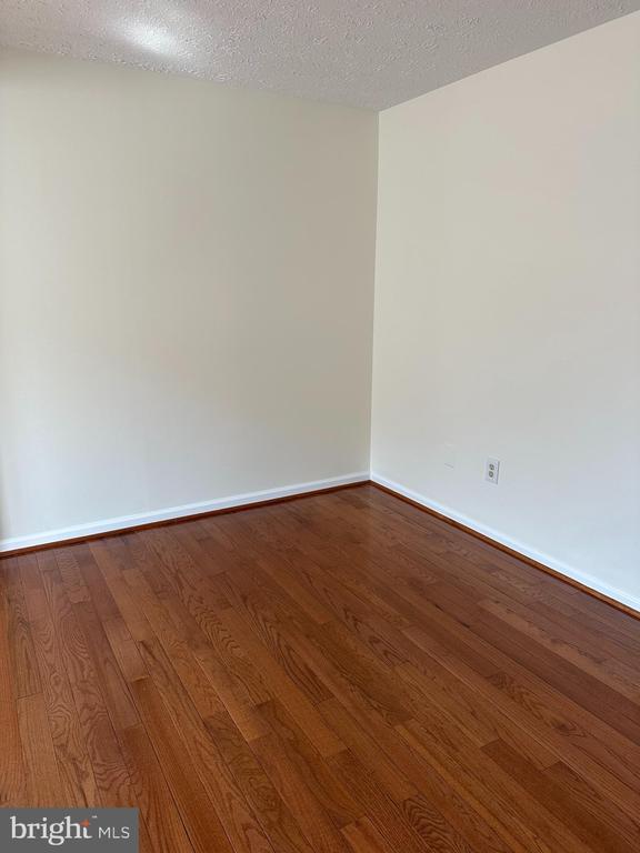 Foto del edificio - 7550 Aspenpark Rd