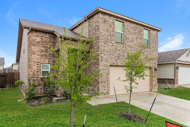 Foto del edificio - 7511 Rose Robin Run Ct