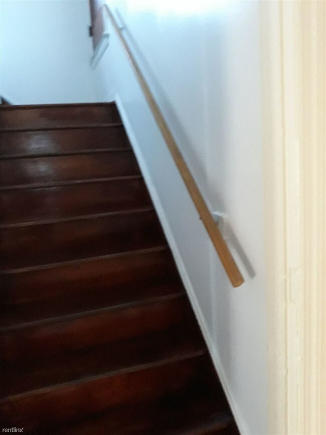 Foto del edificio - 3 br, 1.5 bath House - 20497 Gallagher St ...