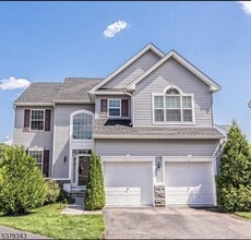 Building Photo - 263 Winding Hill Dr