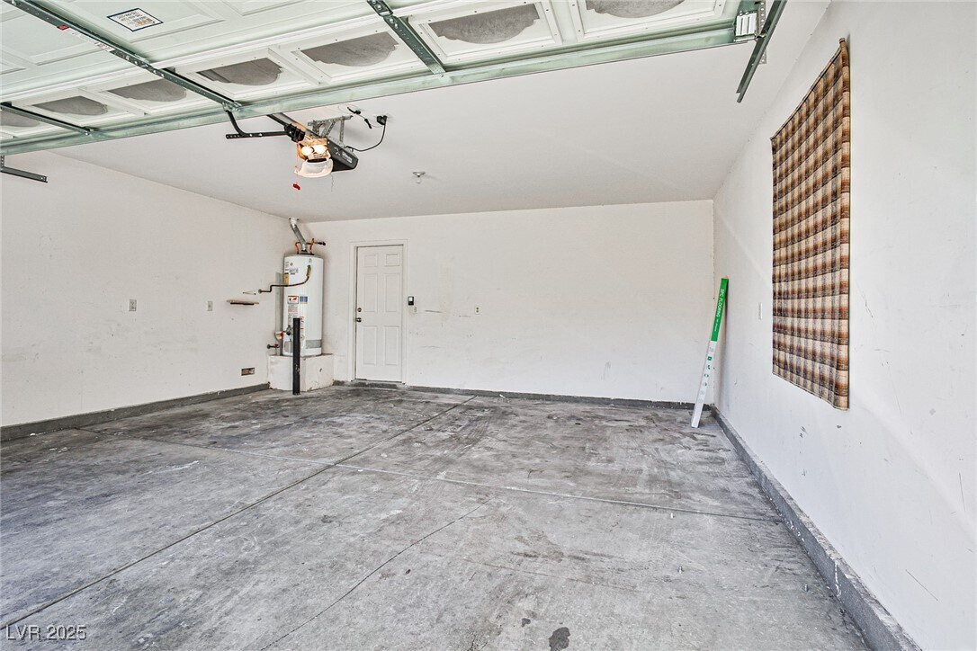 Building Photo - 7425 Treasure Chest St