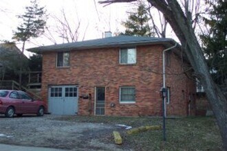 Building Photo - 218 S Roosevelt St