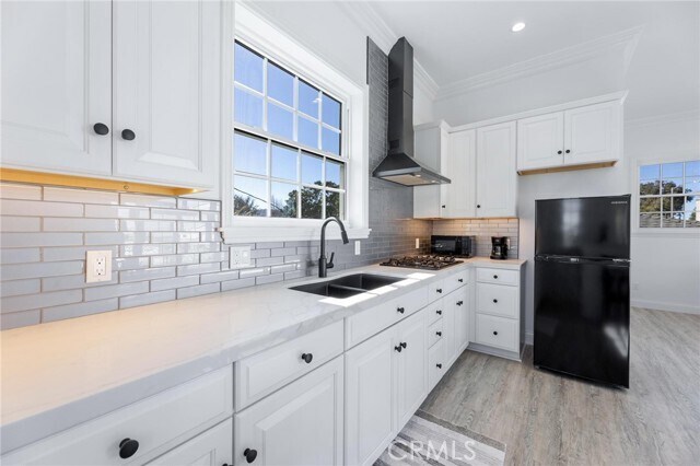 Foto del edificio - 1300 S Helberta Ave