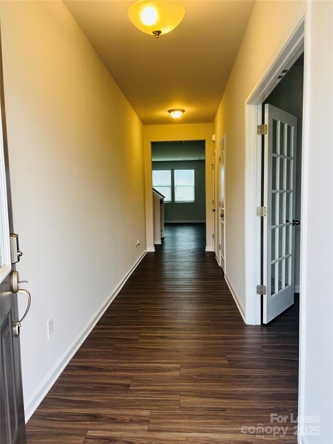 Foto del edificio - 3147 Cheyney Park Dr