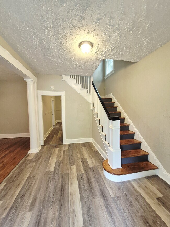 Foto del edificio - 3017 Dill Ave