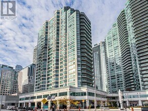 Building Photo - 10 Queens Quay W