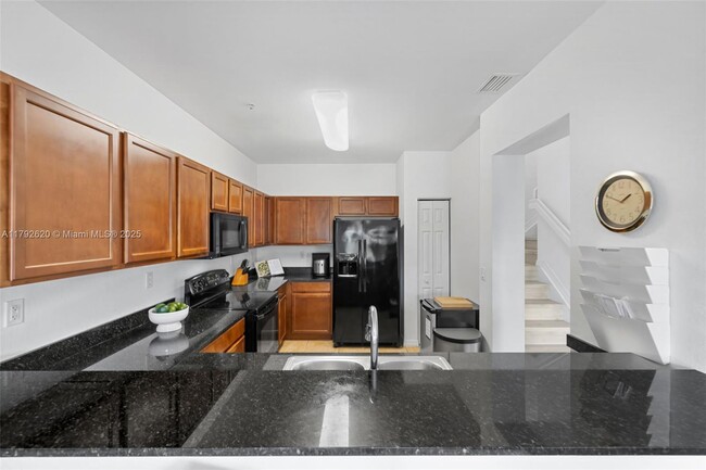 Foto del edificio - 10870 NW 88th Terrace