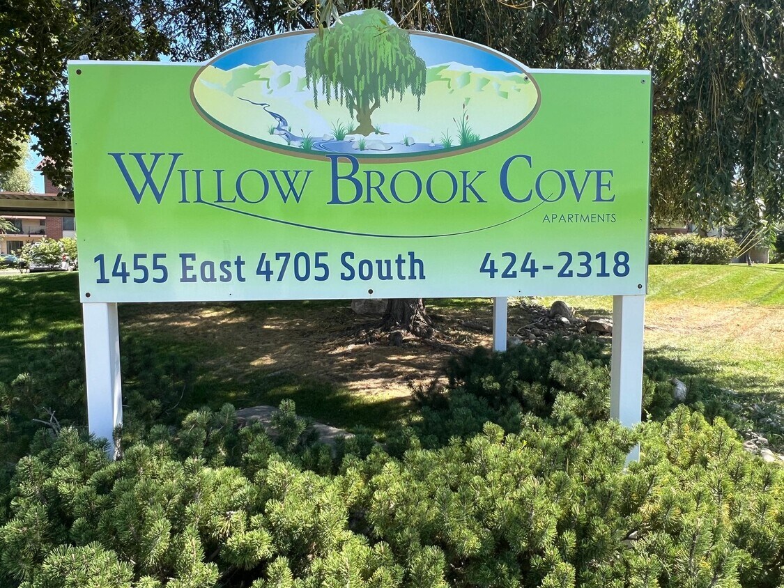 Primary Photo - Spacious 2 bed/2 bath in Millcreek-**Move in Special-1/2 off first month**