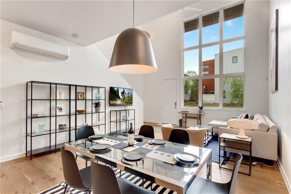 Foto principal - 502 SE Tourmaline Mews