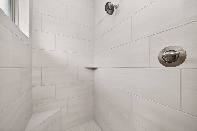 Building Photo - 29731 Brushy Gables Dr