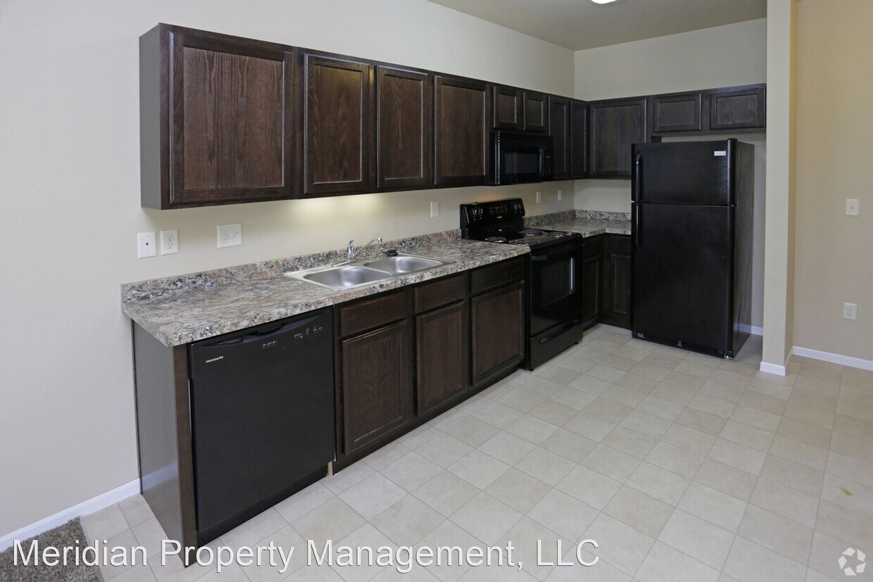 Foto principal - Studio, 1 bath Apartment - Burlington Apar...