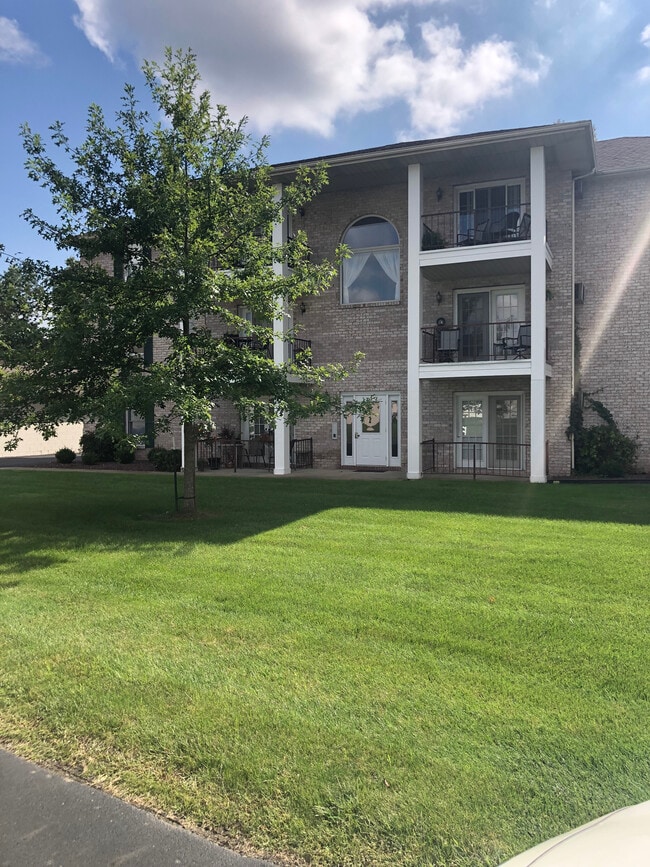Foto del edificio - 7398 Eisenhower Dr
