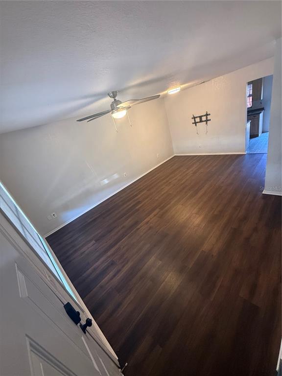 Foto del edificio - 3355 Riverview Way