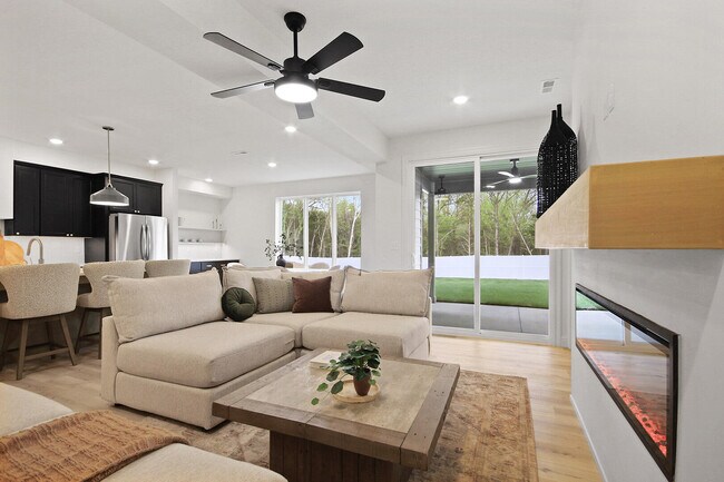 Foto del edificio - 5009 Whisper Dr