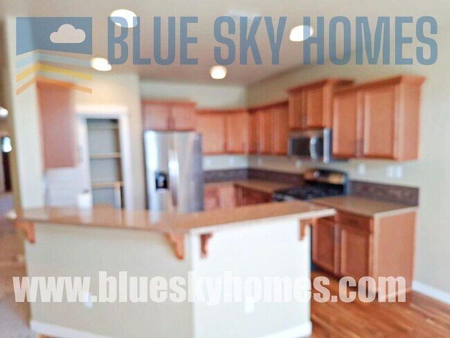 Building Photo - 11633 Baserri Dr