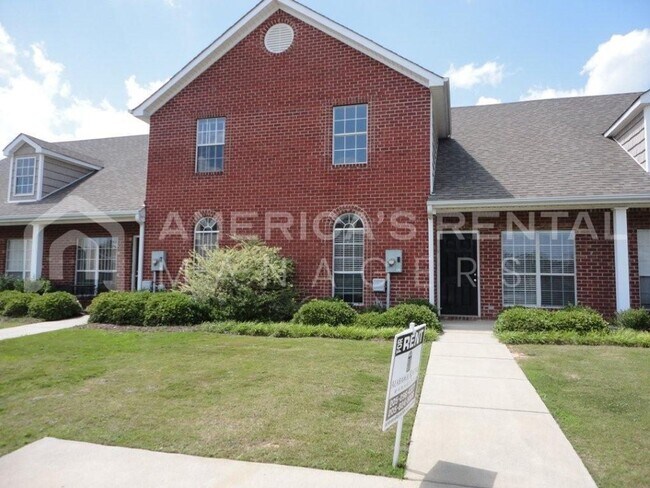Building Photo - Beautiful Town Home for Rent in Calera, AL...