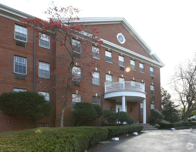 Building Photo - 101 Mill Creek Road Apartments