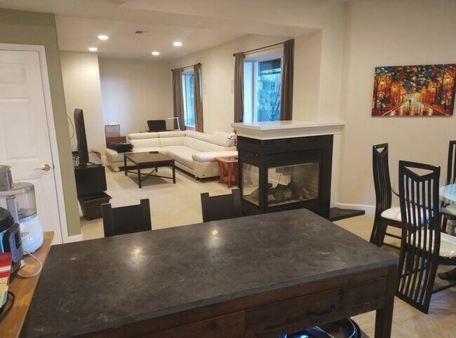 Foto del edificio - 13158 Sunset Ln