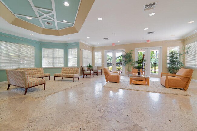 Building Photo - 10372 Fox Trail Rd S