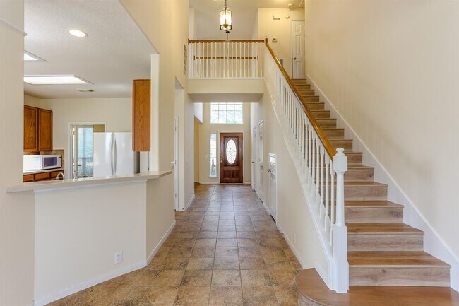 Building Photo - 9007 Lavender Field Ct