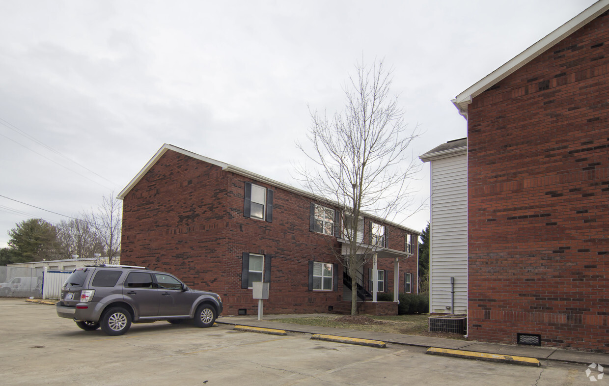 Foto del edificio - Garrett Place Apartments