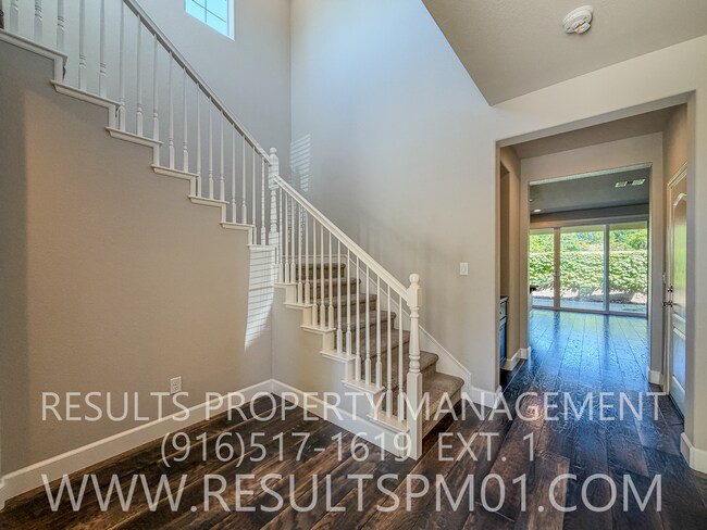 Foto del edificio - Beautiful Spacious El Dorado Hills Home in gated community